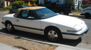 Illustration for article titled 1990 Buick Reatta